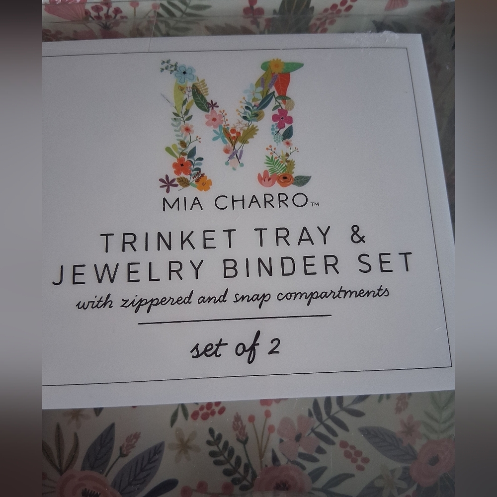 Trinket Tray And Jewelry Binder Set, New In Box - Picture 2 of 6